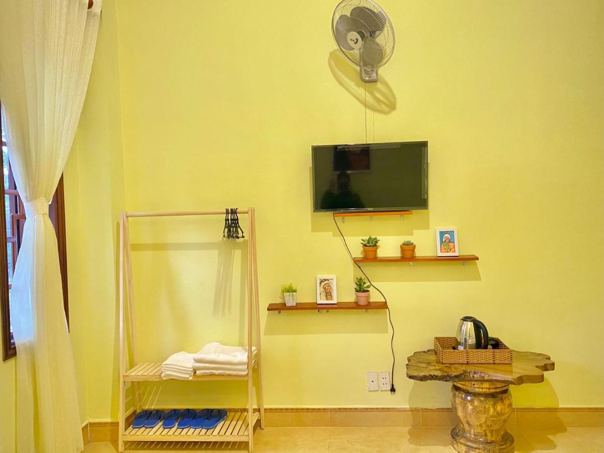 Henisi Homestay Mang Den Villa Kon Von Kla Exterior photo